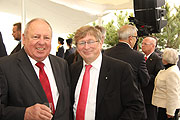 SPD Stadtrat Helmut Schmid und der Vorsitzende der Geschäftsführung der FMG, Dr. Michael Kerkloh (©Foto: Martin Schmitz)